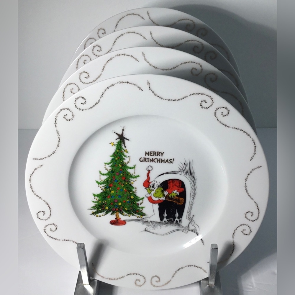 4 Salad/Accent Plates Dr. Seuss How The Grinch Stole Christmas & Cindy Lou New